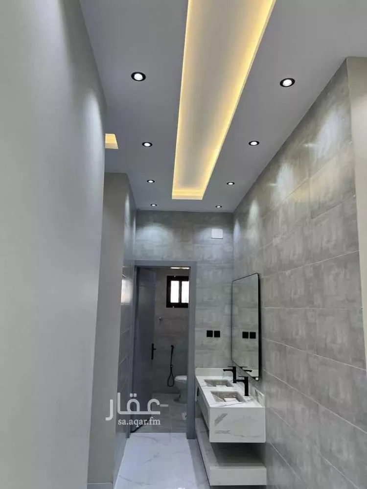 دور للبيع في شارع الحسن ابن عبدالرحمن ابن عوف, حي ضاحية الإسكان, مدينة الطائف, منطقة مكة المكرمة