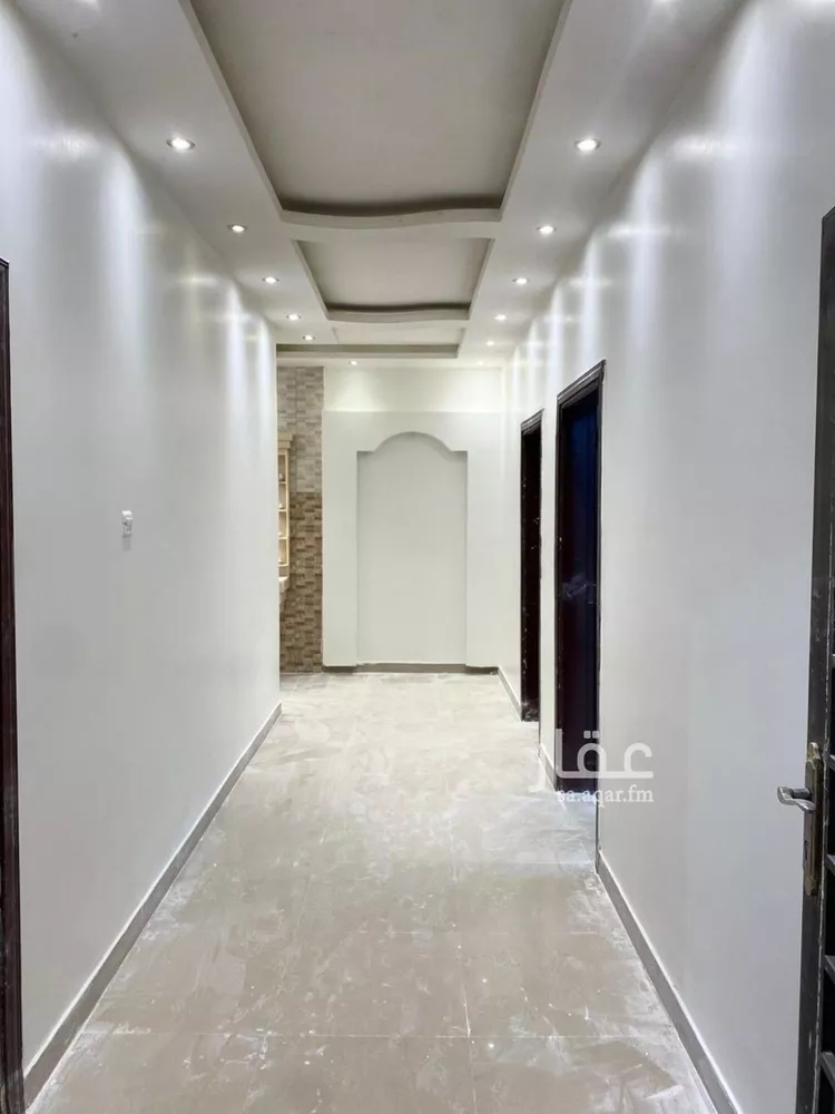 فيلا للبيع في شارع الدفاع, حي إشبيلية, مدينة الرياض, منطقة الرياض صورة 3