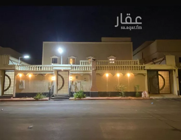 فيلا للبيع في شارع الدفاع, حي إشبيلية, مدينة الرياض, منطقة الرياض