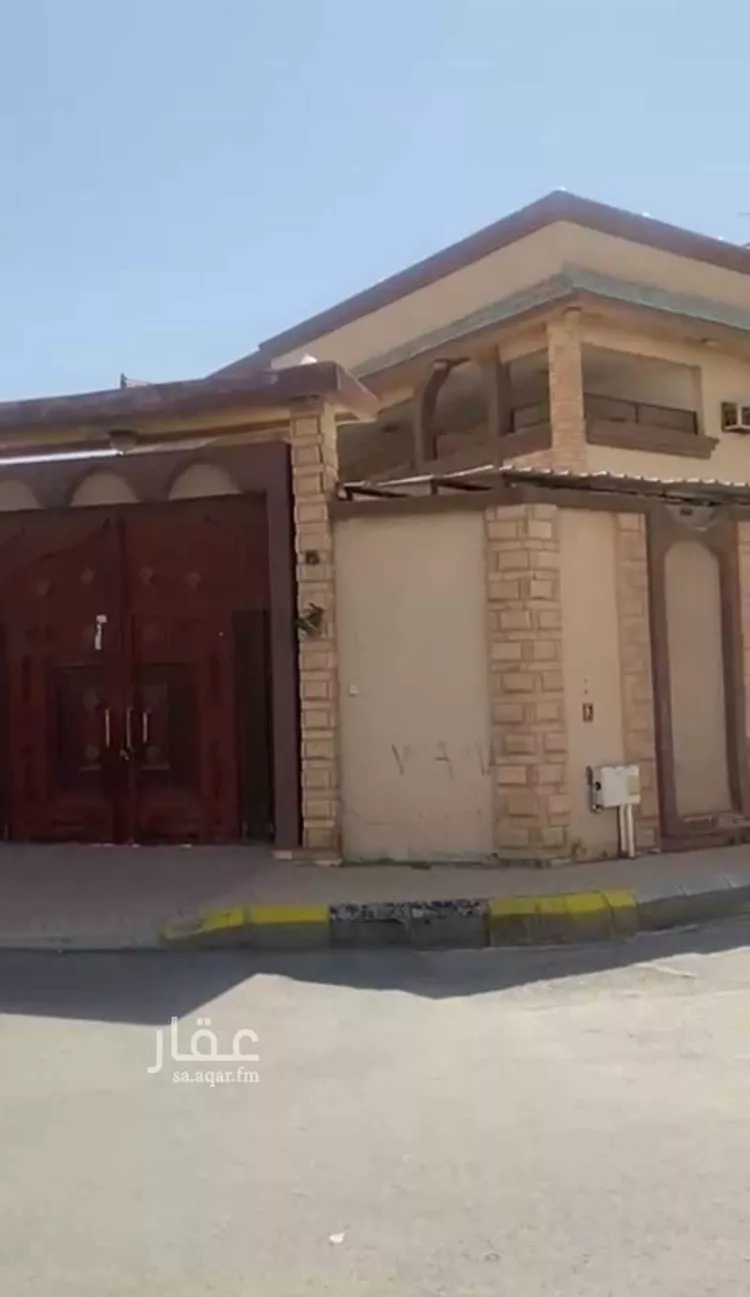 فيلا للبيع في شارع ابراهيم سليمان القاضي, حي الفاخرية, مدينة عنيزه, منطقة القصيم