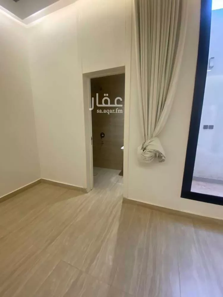 Floor for Rent in Riyadh Al Janadriyah