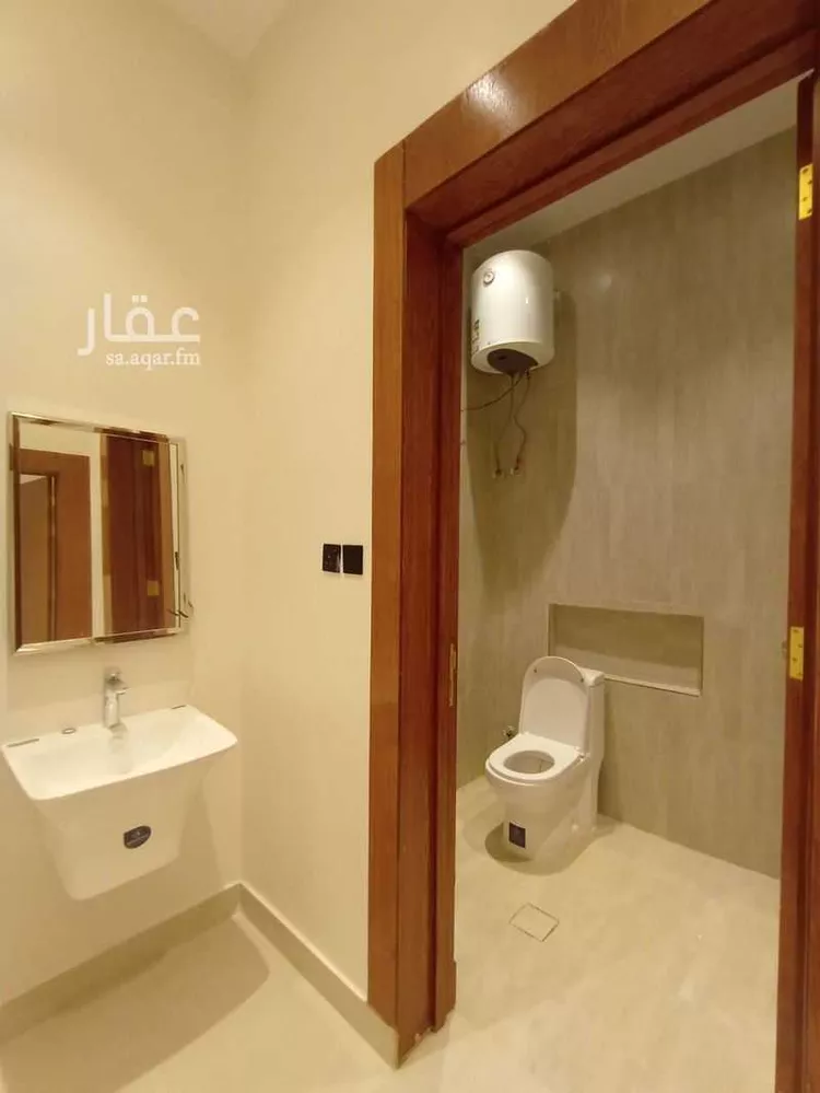 دور للبيع في شارع شارع , حي الجنادرية, مدينة الرياض, منطقة الرياض صورة 5