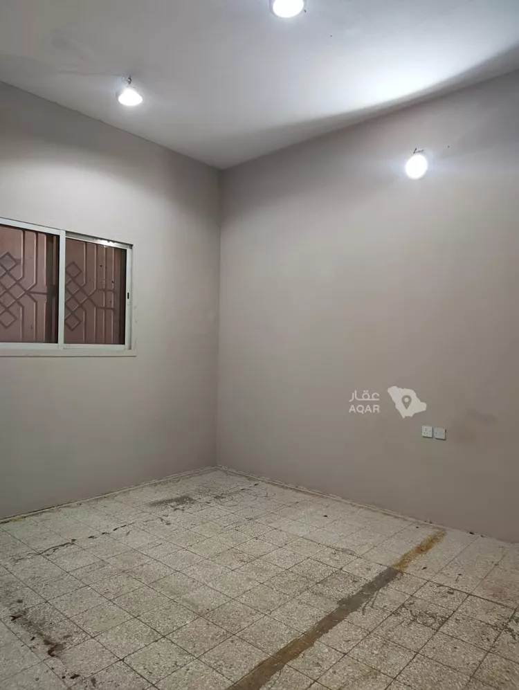 غرفة للإيجار في شارع الملك عبدالعزيز ابن عبدالرحمن سعود, حي الورود, مدينة الرياض, منطقة الرياض 5