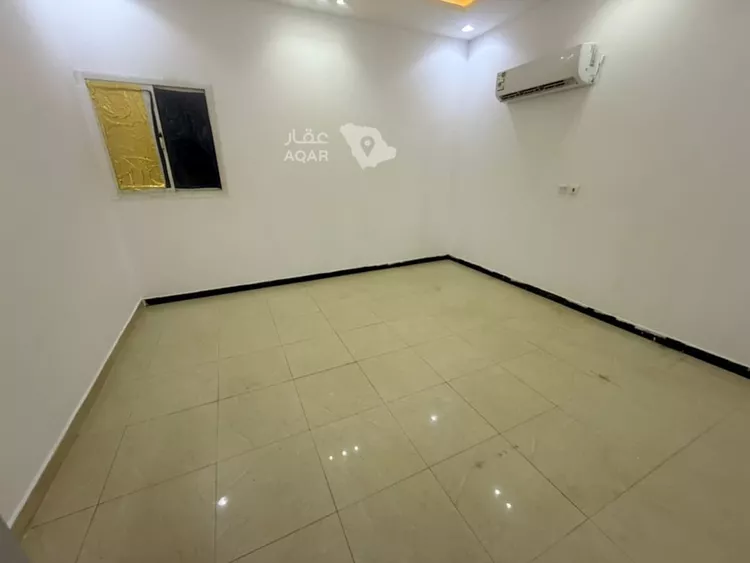عمارة للإيجار في شارع الدمام الفرعي, حي المونسية, مدينة الرياض, منطقة الرياض 15