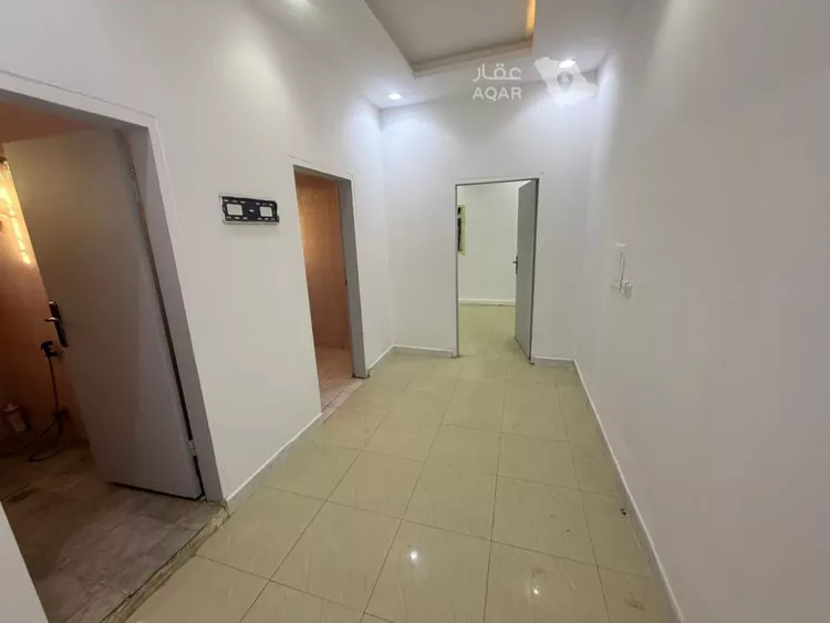 عمارة للإيجار في شارع الدمام الفرعي, حي المونسية, مدينة الرياض, منطقة الرياض 3
