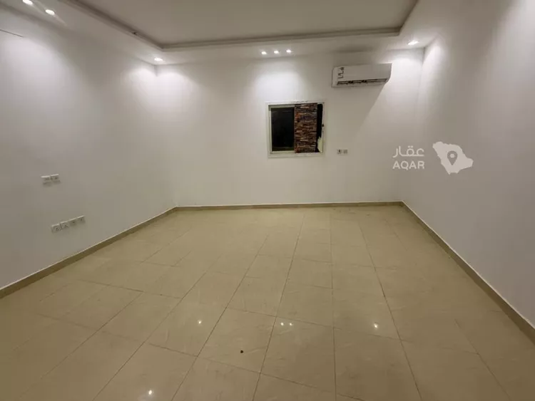 عمارة للإيجار في شارع الدمام الفرعي, حي المونسية, مدينة الرياض, منطقة الرياض 18