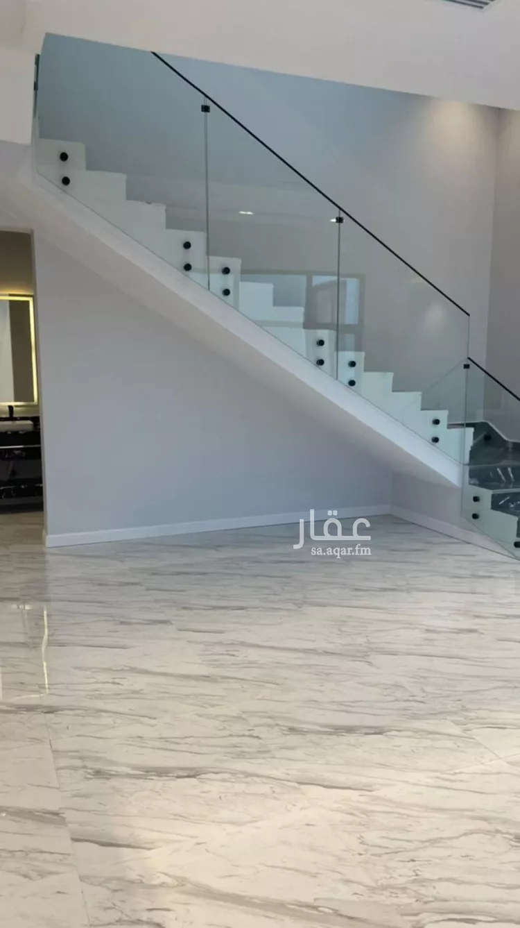 فيلا للبيع في شارع قطب الدين بن السلطان, حي النرجس, مدينة الرياض, منطقة الرياض صورة 4
