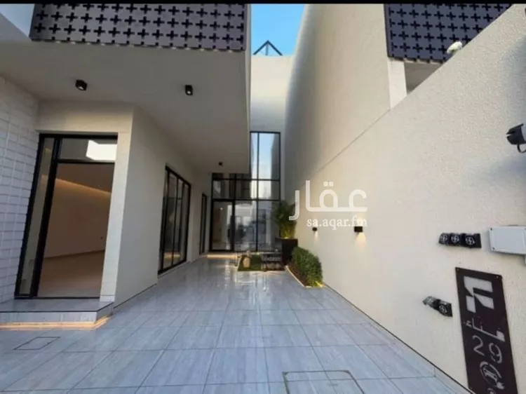 فيلا للبيع في شارع مساعد بن أحمد السديري, حي العارض, مدينة الرياض, منطقة الرياض صورة 2