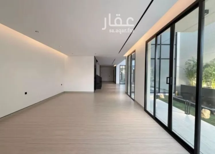 فيلا للبيع في شارع مساعد بن أحمد السديري, حي العارض, مدينة الرياض, منطقة الرياض صورة 5