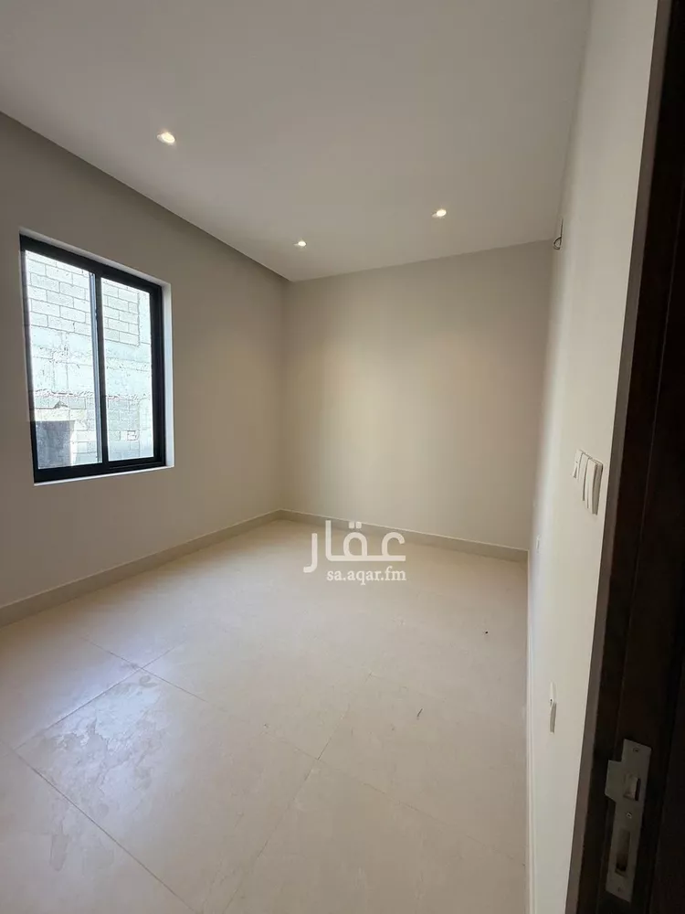 فيلا للبيع في شارع 15 جنوبي, حي السعادة, مدينة الرياض, منطقة الرياض صورة 5