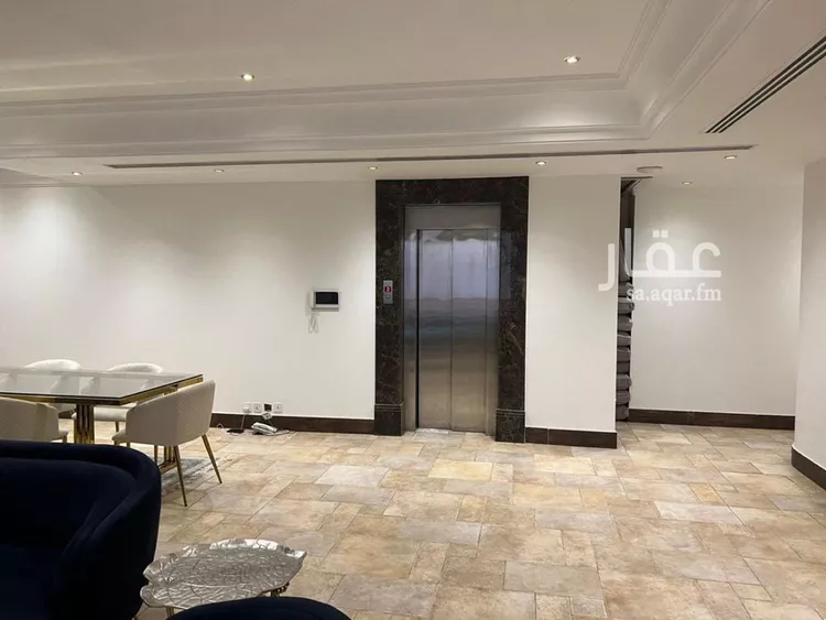 فيلا للبيع في شارع نهر الفرات الأعلى, حي الخزامى, مدينة الرياض, منطقة الرياض صورة 2