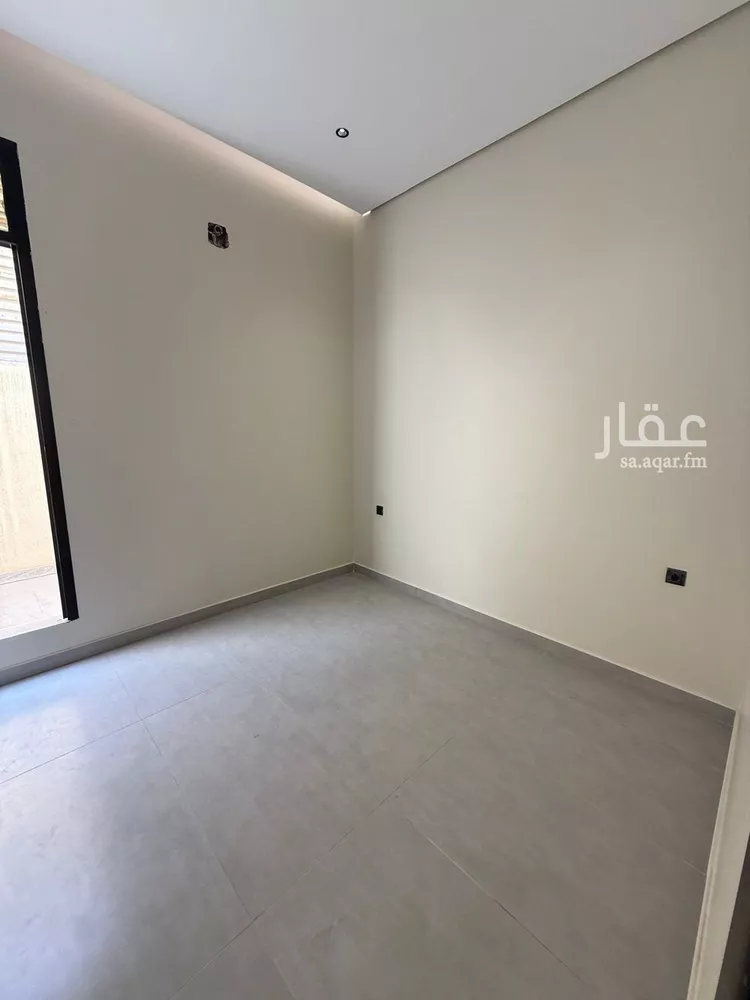 دور للبيع في شارع الحرضة, حي المنار, مدينة الرياض, منطقة الرياض صورة 2