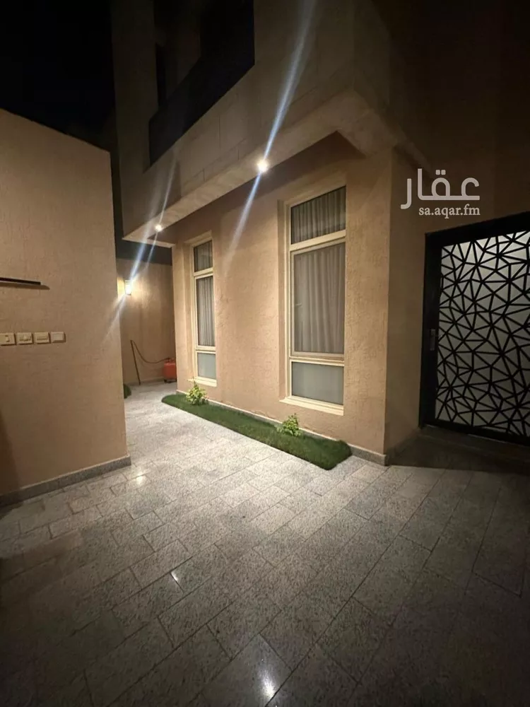 فيلا للبيع في شارع السبايح, حي العارض, مدينة الرياض, منطقة الرياض صورة 2