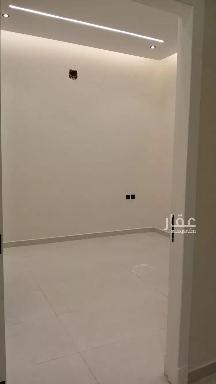 فيلا للبيع في شارع حمد بن عتيق, حي الفاروق, مدينة الرياض, منطقة الرياض صورة 4