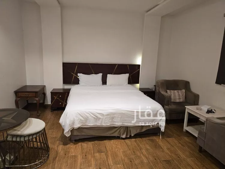 شقة للإيجار في شارع الامير مقرن بن عبدالعزيز, حي مغرزات, مدينة الرياض, منطقة الرياض