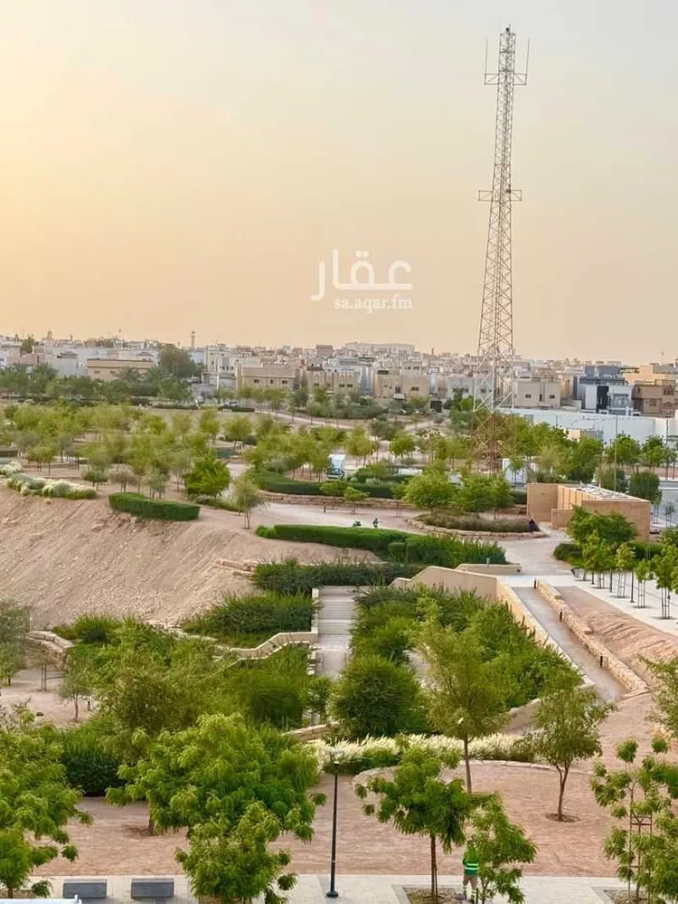 مجمع للبيع في شارع محمد ابن مهيزع, حي الزهرة, مدينة الرياض, منطقة الرياض صورة 2
