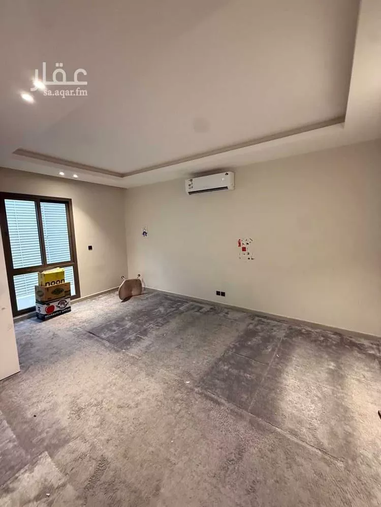 فيلا للبيع في شارع ابي المكارم بن مفرج, حي عكاظ, مدينة الرياض, منطقة الرياض صورة 2
