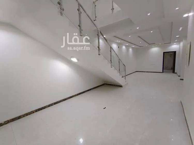فيلا للإيجار في شارع كعب الهجري, حي عكاظ, مدينة الرياض, منطقة الرياض صورة 3