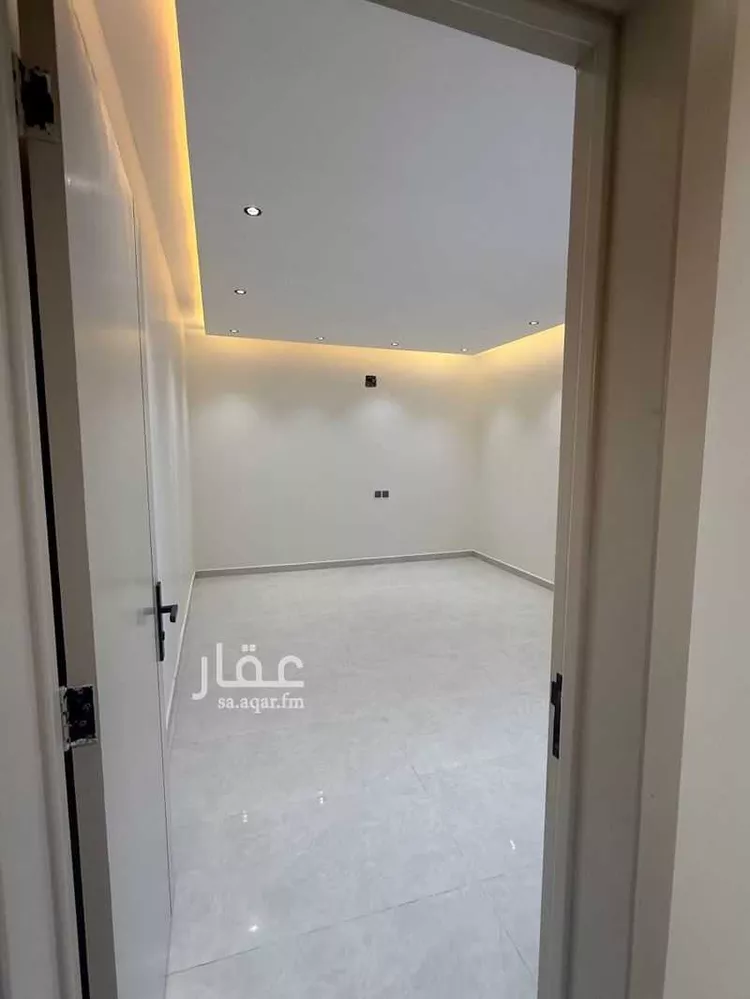 دور للبيع في شارع الرفعة, حي أحد, مدينة الرياض, منطقة الرياض 7