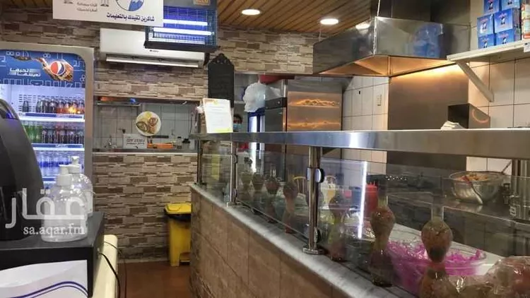 محل للبيع في حي العقربية ، الخبر ، الخبر