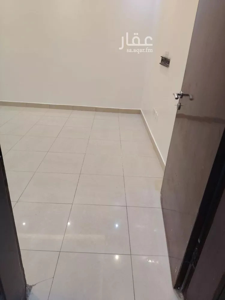 شقة للإيجار في شارع أحمد عبدالغفور عطار, حي العليا, مدينة الرياض, منطقة الرياض صورة 5