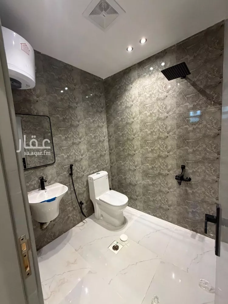 شقة للإيجار في شارع أحمد عبدالغفور عطار, حي العليا, مدينة الرياض, منطقة الرياض صورة 3
