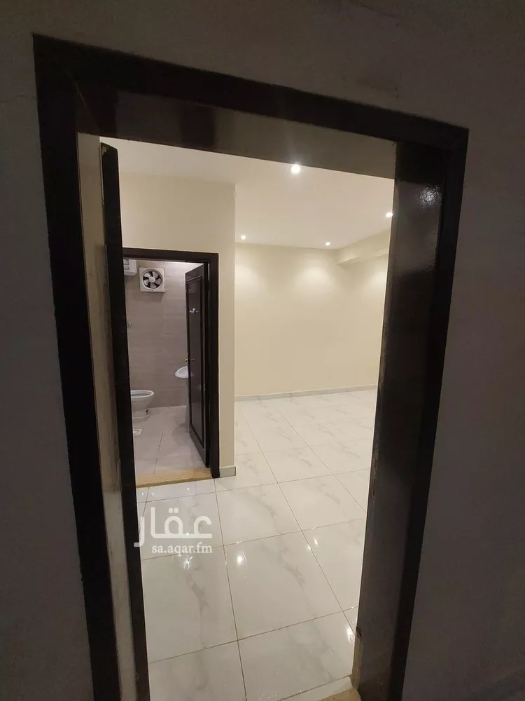 شقة للإيجار في شارع أحمد عبدالغفور عطار, حي العليا, مدينة الرياض, منطقة الرياض صورة 2