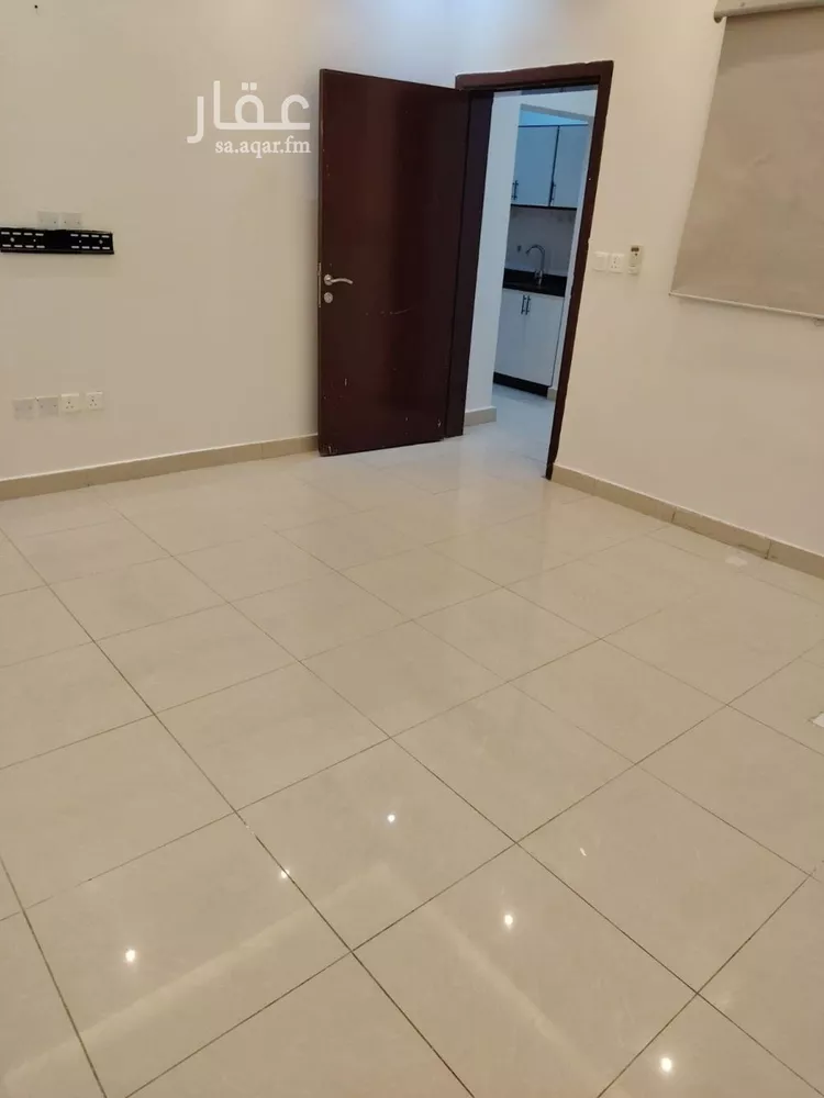 شقة للإيجار في شارع أحمد عبدالغفور عطار, حي العليا, مدينة الرياض, منطقة الرياض صورة 2