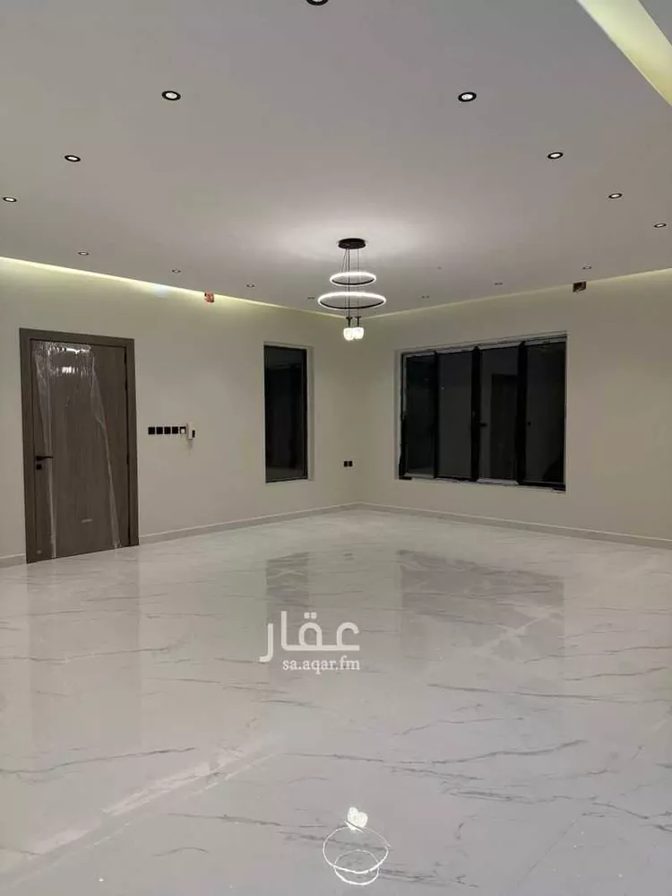 فيلا للبيع في شارع عمر بن الخطاب ، حي المنتزة ، عيون الجواء ، عيون الجواء صورة 3