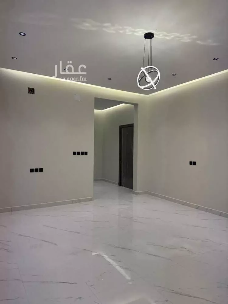 فيلا للبيع في شارع عمر بن الخطاب ، حي المنتزة ، عيون الجواء ، عيون الجواء صورة 4