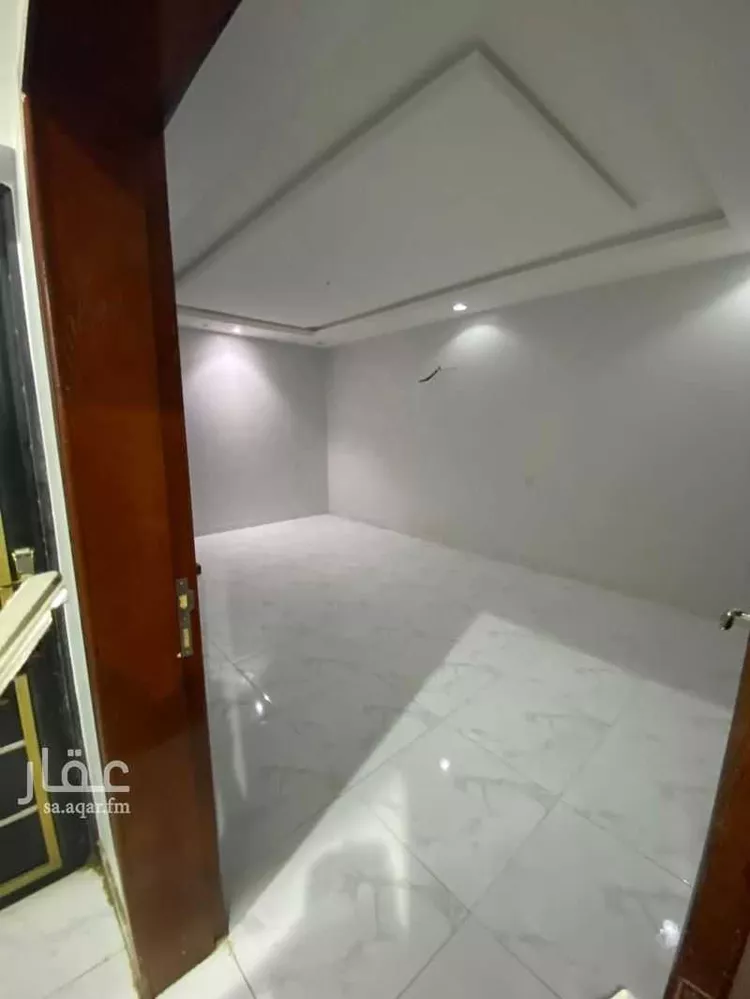 شقة للإيجار في شارع ادم بن ربيعة, حي الشرف, مدينة خميس مشيط, منطقة عسير صورة 3