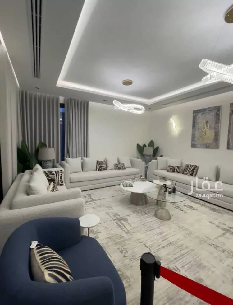 فيلا للبيع في شارع السوسن, حي المنتزة, مدينة الدمام, المنطقة الشرقية صورة 3