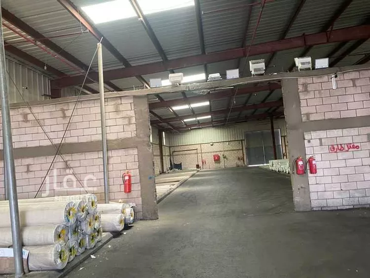 مستودع للإيجار في شارع ابن نجم, حي الشرفية, مدينة الطائف, منطقة مكة المكرمة صورة 3