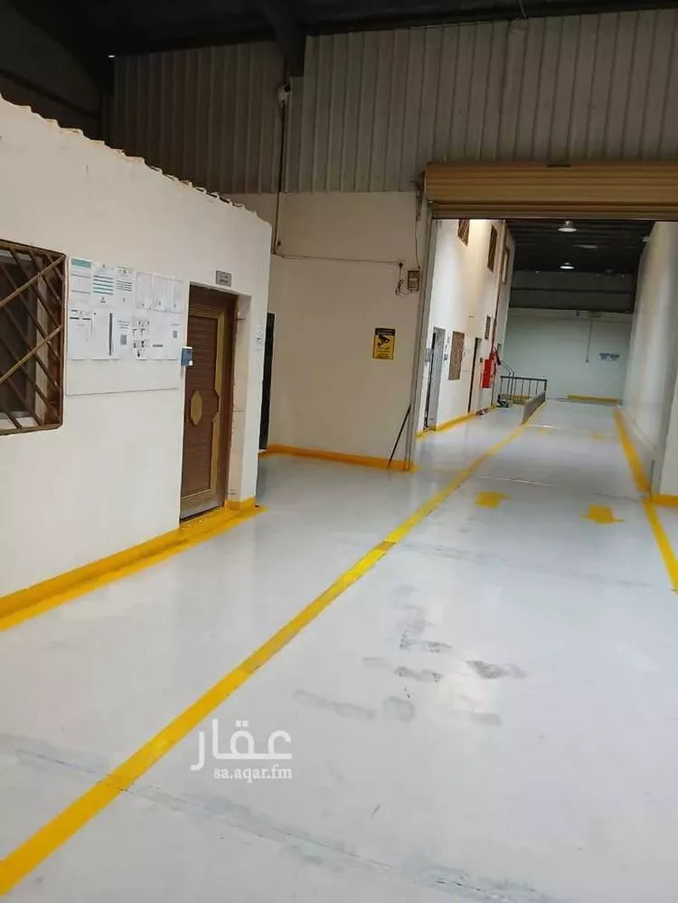مستودع للإيجار في شارع شعبة الفال, حي الحجيلاء, مدينة الحجيلاء, منطقة عسير صورة 2