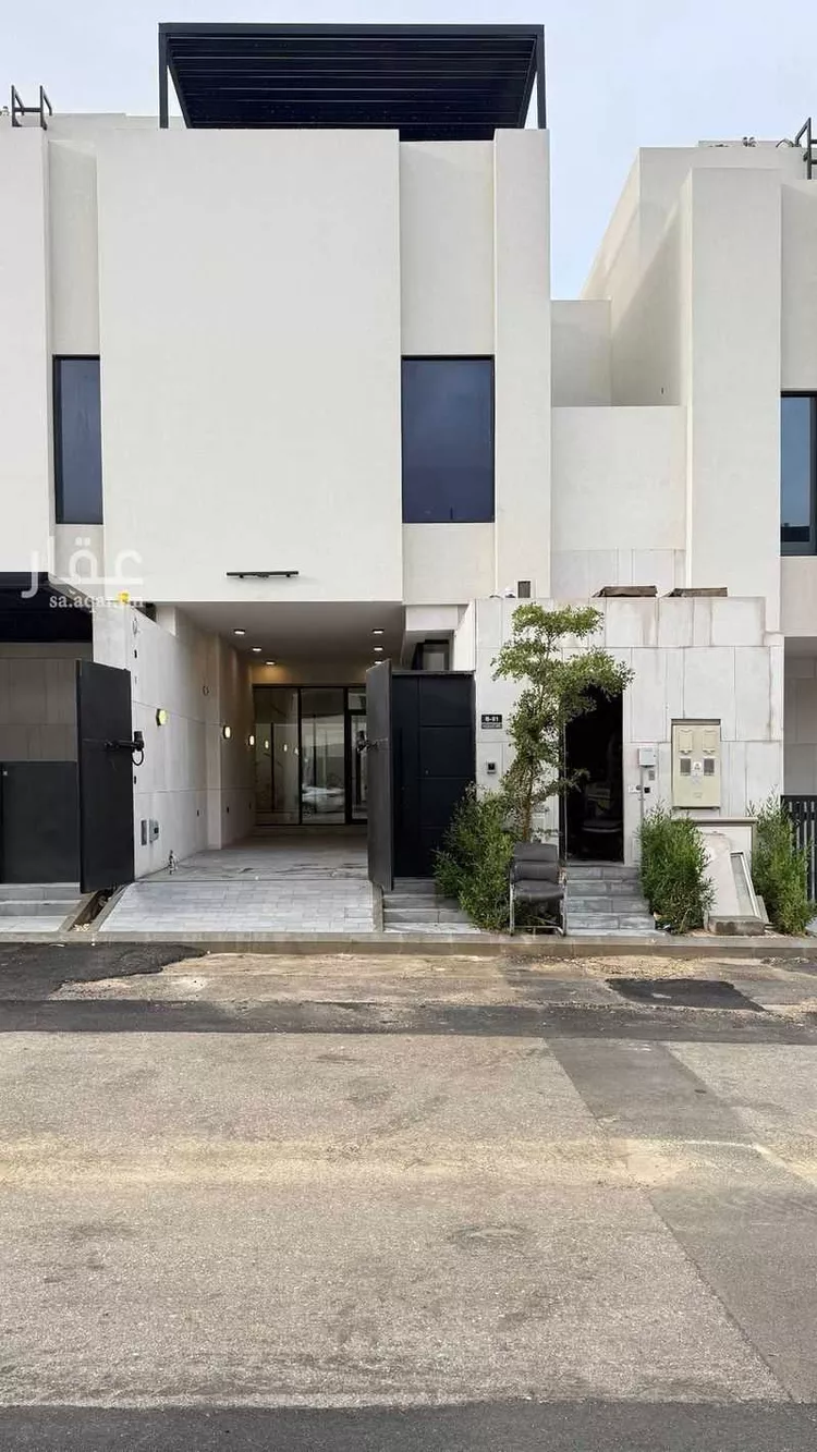 فيلا للبيع في شارع أحمد المستنير, حي النرجس, مدينة الرياض, منطقة الرياض صورة 5