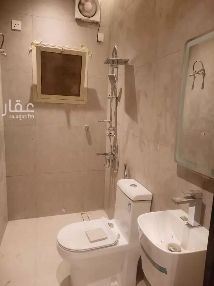 شقة للإيجار في شارع خالد ابن يزيد ابن حارثة ، حي الملك فهد ، المدينة المنورة ، منطقة المدينة المنورة صورة 3
