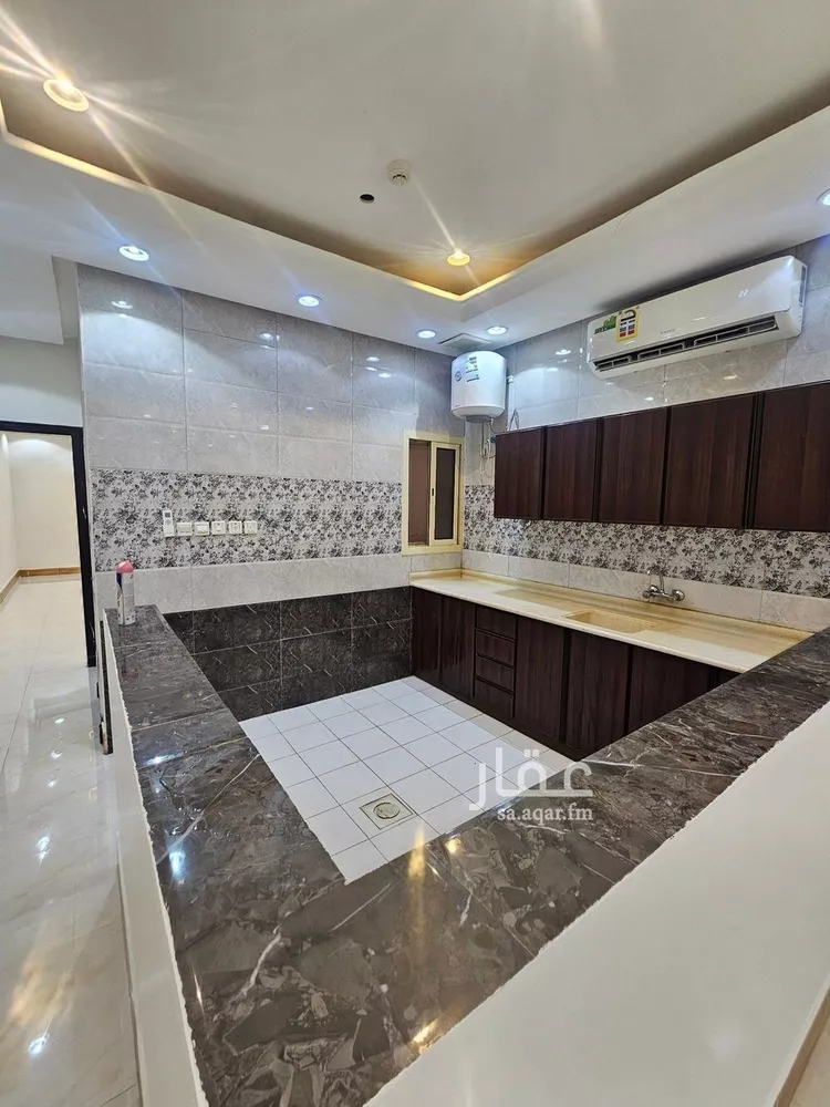 شقة للإيجار في شارع الصحابة, حي إشبيلية, مدينة الرياض, منطقة الرياض صورة 5