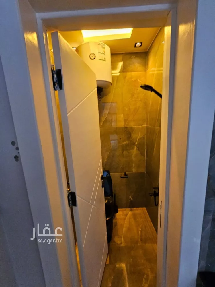 شقة للإيجار في شارع السعادات, حي الملقا, مدينة الرياض, منطقة الرياض صورة 3