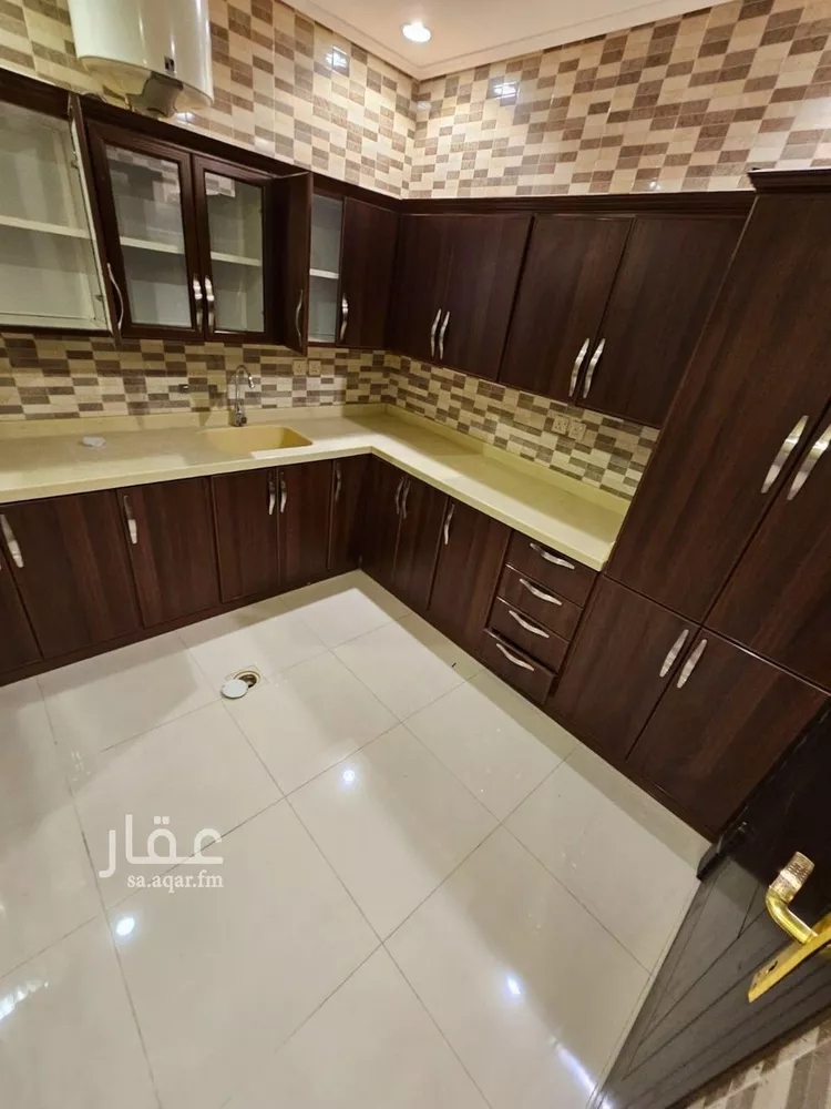 شقة للإيجار في شارع أرطأة بن كعب, حي العقيق, مدينة الرياض, منطقة الرياض صورة 5