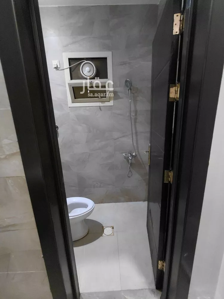 شقة للإيجار في شارع عبدالله بن شهيوين, حي الملقا, مدينة الرياض, منطقة الرياض صورة 5