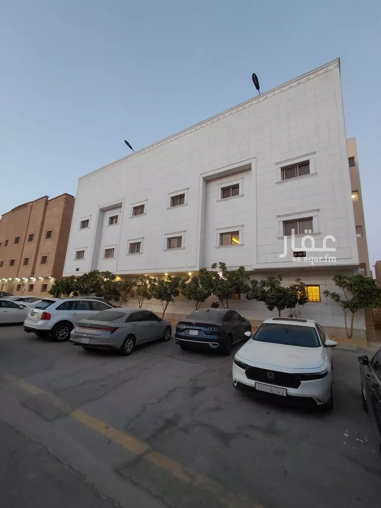 شقة للإيجار في شارع عبدالله بن شهيوين, حي الملقا, مدينة الرياض, منطقة الرياض