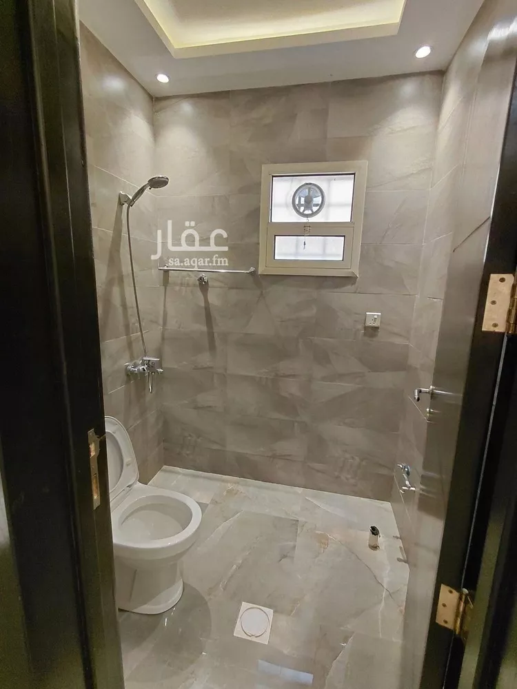 شقة للإيجار في شارع عبدالله بن شهيوين, حي الملقا, مدينة الرياض, منطقة الرياض صورة 3