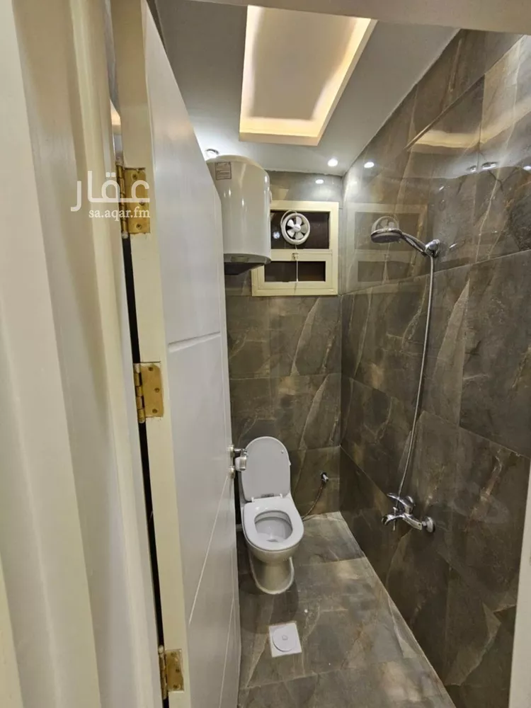 عمارة للإيجار في شارع مدينة الزايد, حي العقيق, مدينة الرياض, منطقة الرياض صورة 5