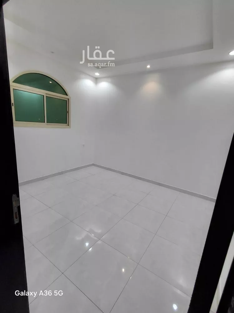 شقة للإيجار في شارع الشيخ عبدالله بن جبرين, حي القيروان, مدينة الرياض, منطقة الرياض صورة 4