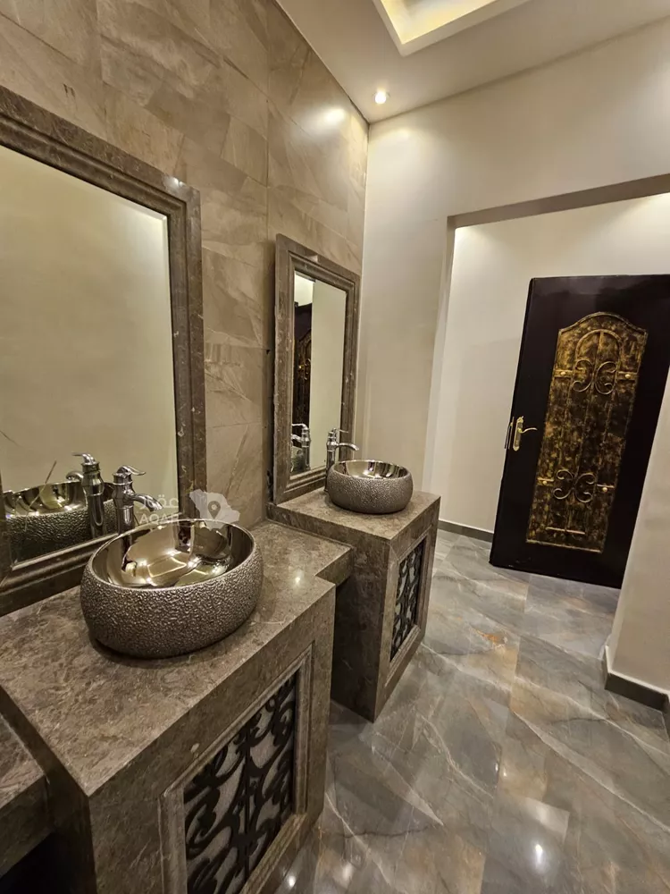 Apartment for Rent in Riyadh Al Malqa 12