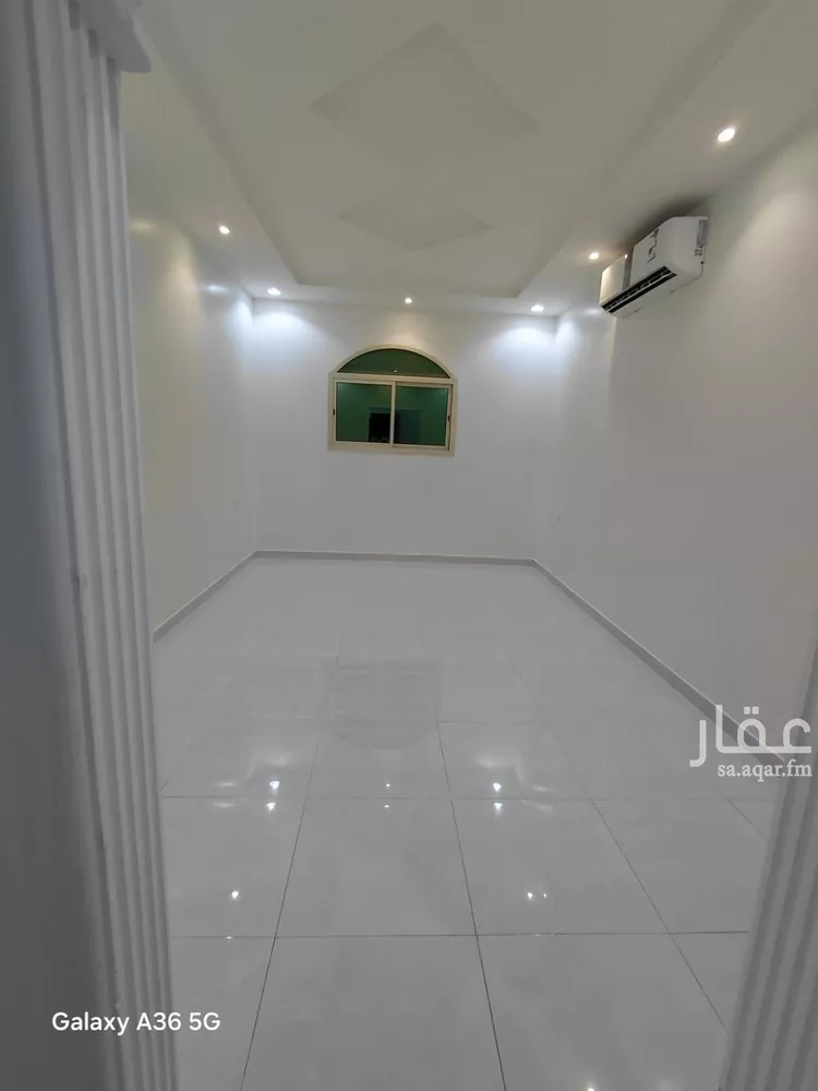 شقة للإيجار في شارع الشيخ عبدالله بن جبرين, حي القيروان, مدينة الرياض, منطقة الرياض صورة 5