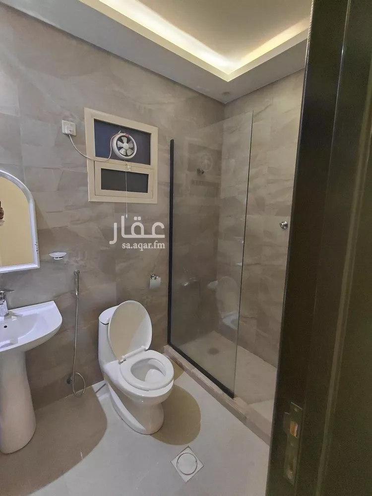 شقة للإيجار في شارع عبدالله بن شهيوين, حي الملقا, مدينة الرياض, منطقة الرياض صورة 2