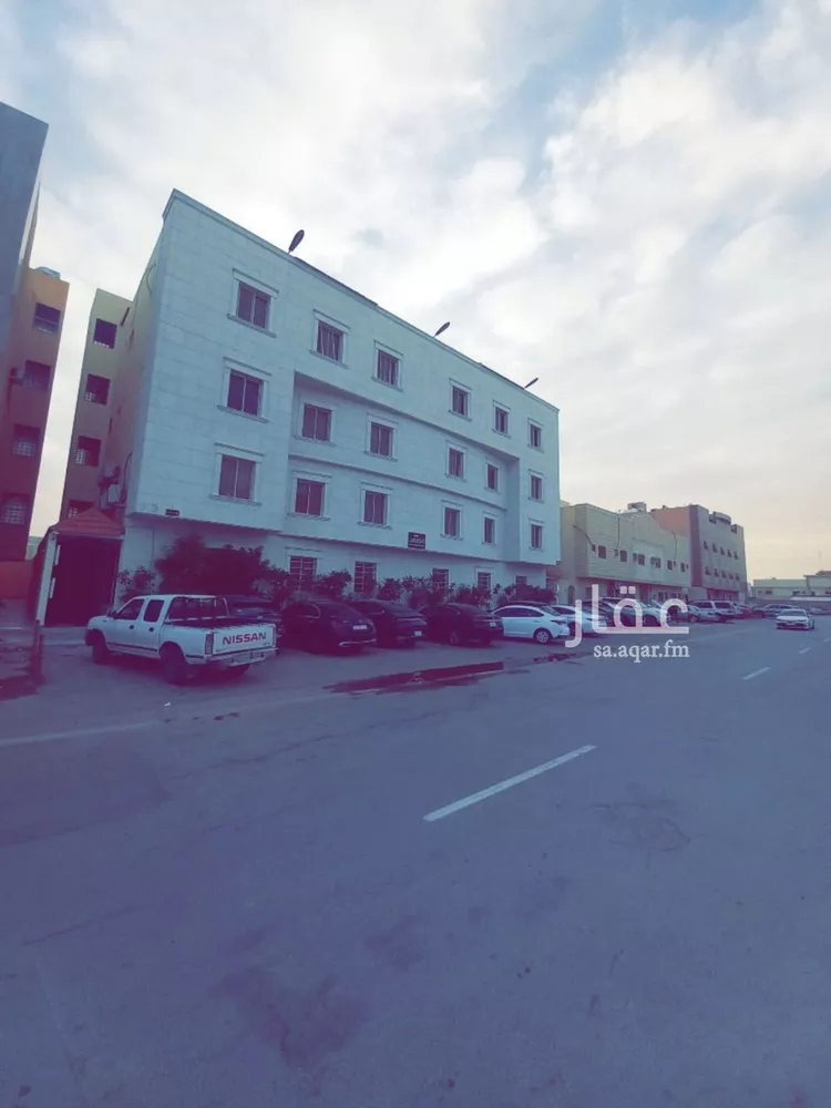 شقة للإيجار في شارع مدينة الزايد, حي العقيق, مدينة الرياض, منطقة الرياض صورة 2