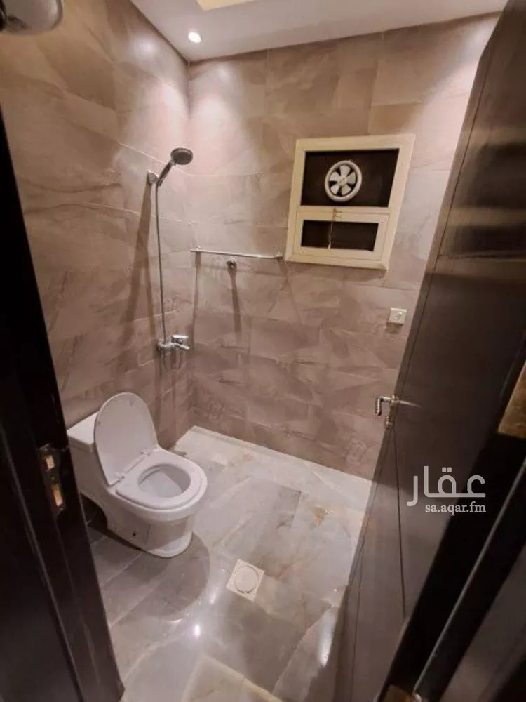 شقة للإيجار في شارع رقم 261, حي الملقا, مدينة الرياض, منطقة الرياض صورة 2