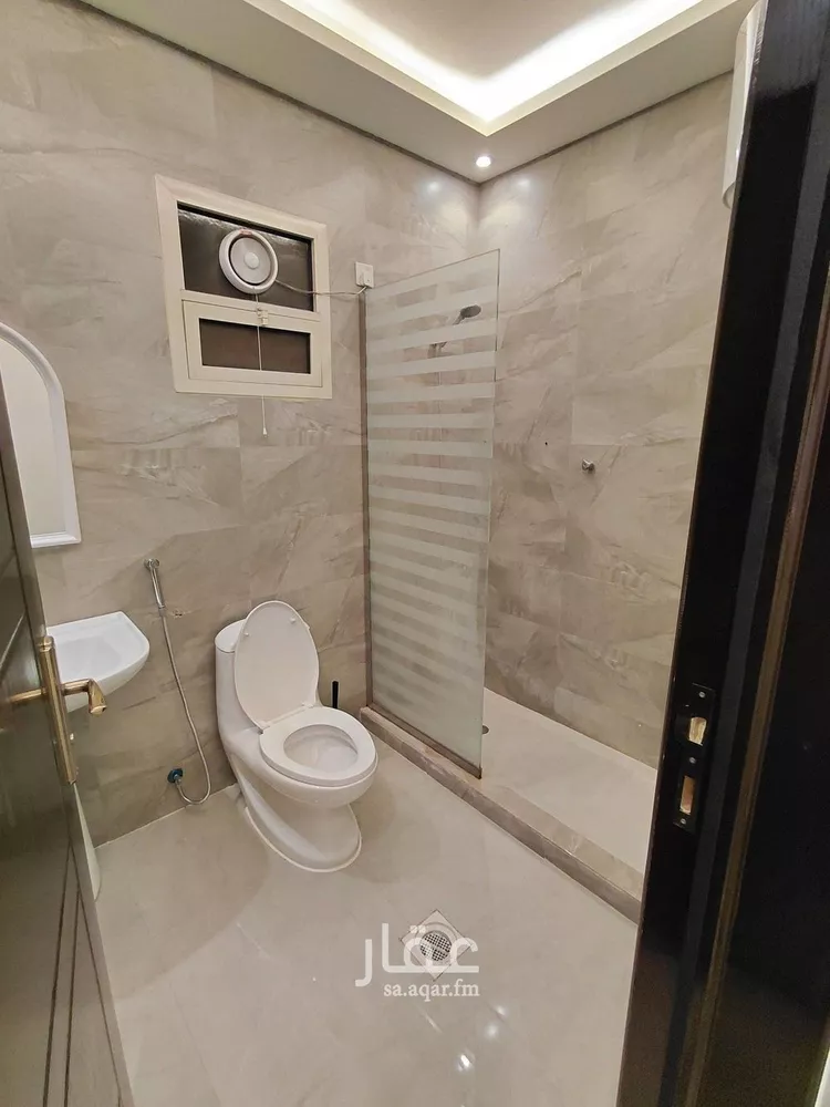 شقة للإيجار في شارع عبدالله بن شهيوين, حي الملقا, مدينة الرياض, منطقة الرياض صورة 3